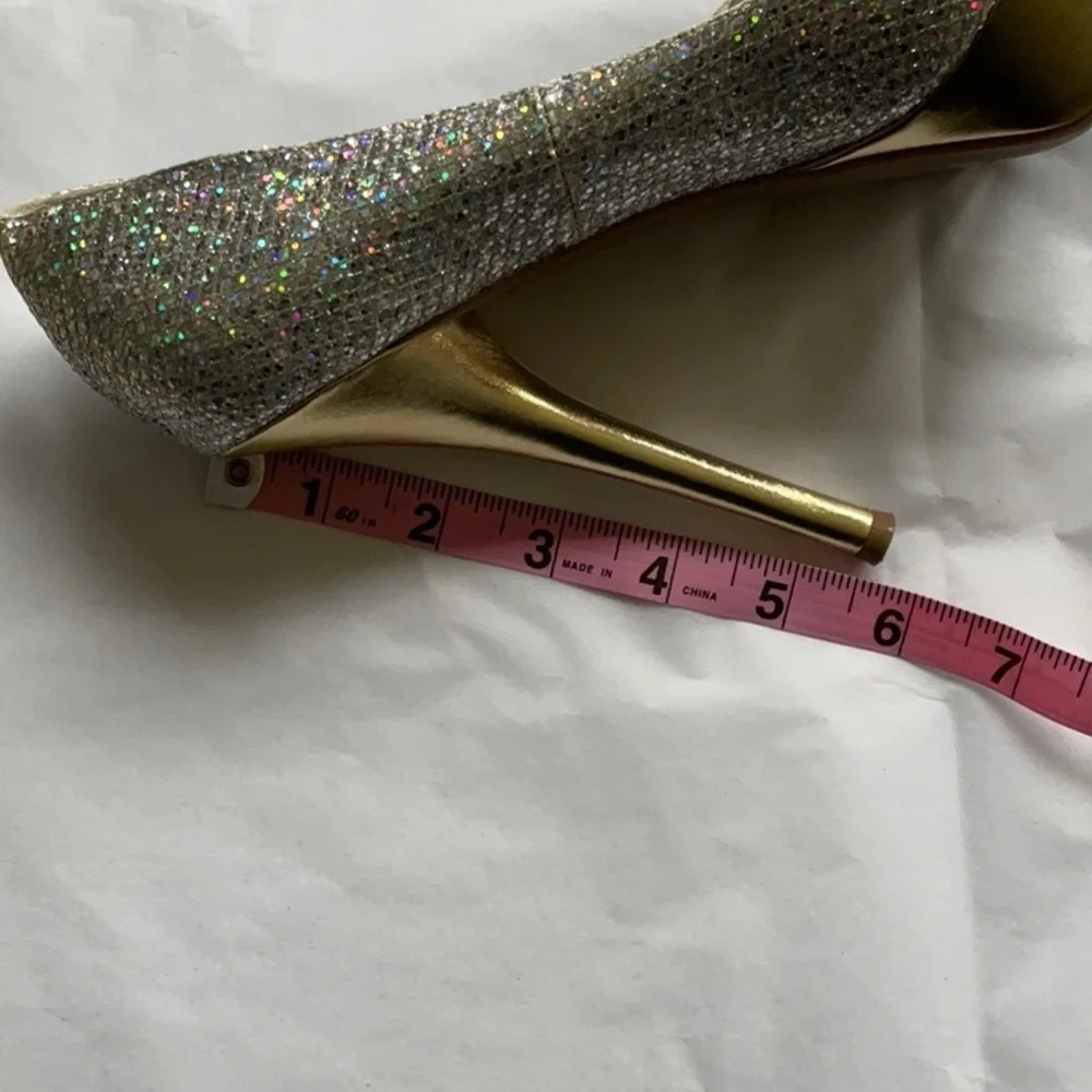 ZIGI SOHO Shoes Glitter Platform High Heel Pumps. Staple 7 1/2